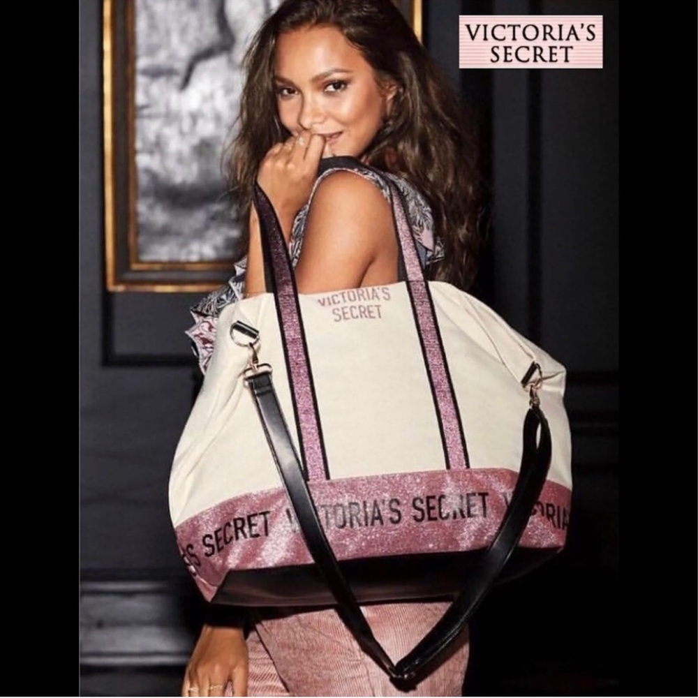 The VS Getaway Packable Weekender